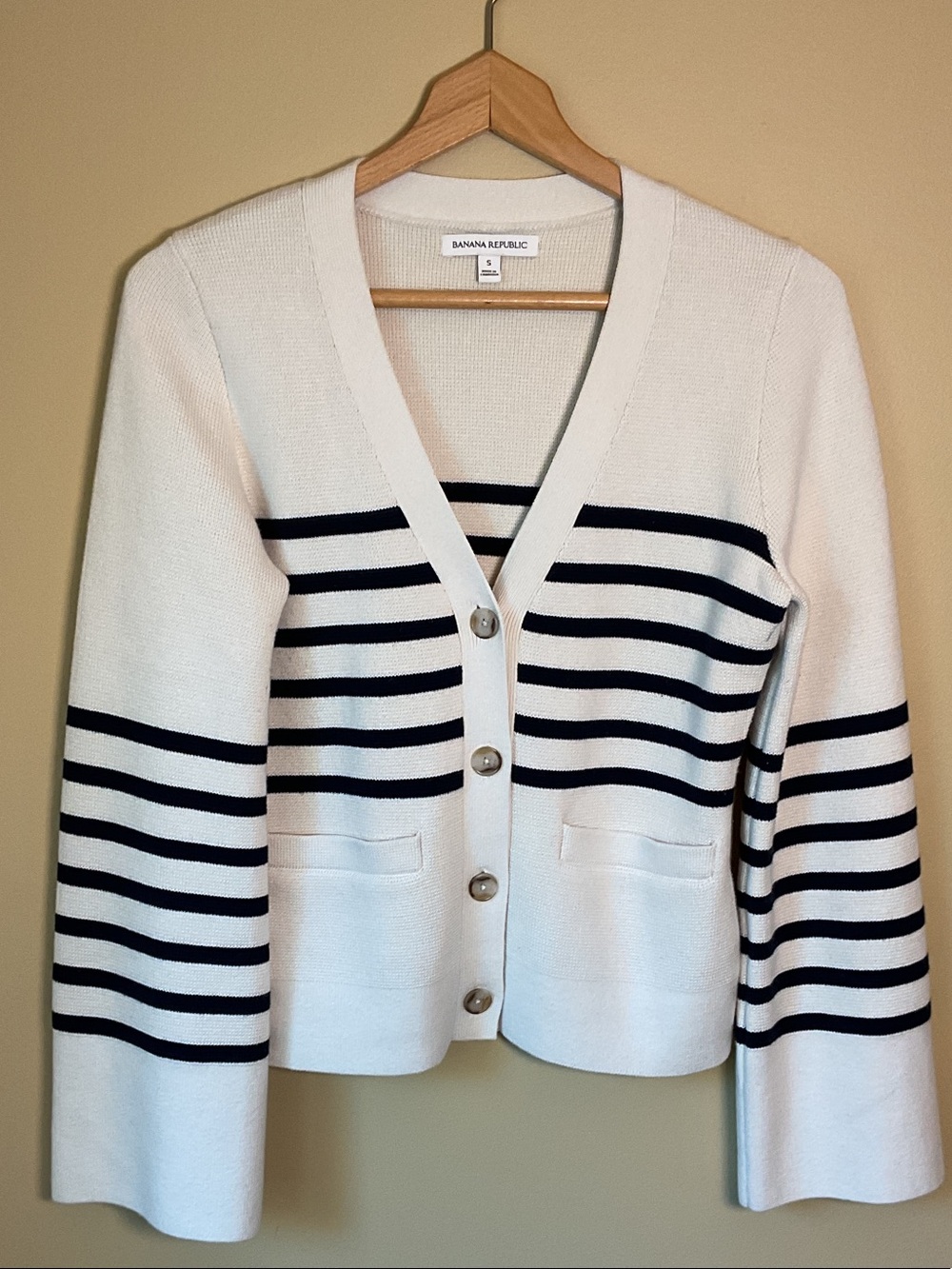 Banana Republic Larkspur Cotton-Silk Flare Sleeve Cardigan Size S